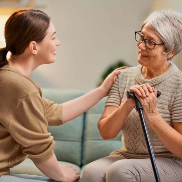Assisted-Living-vs.-Memory-Care-Whats-the-Difference-1